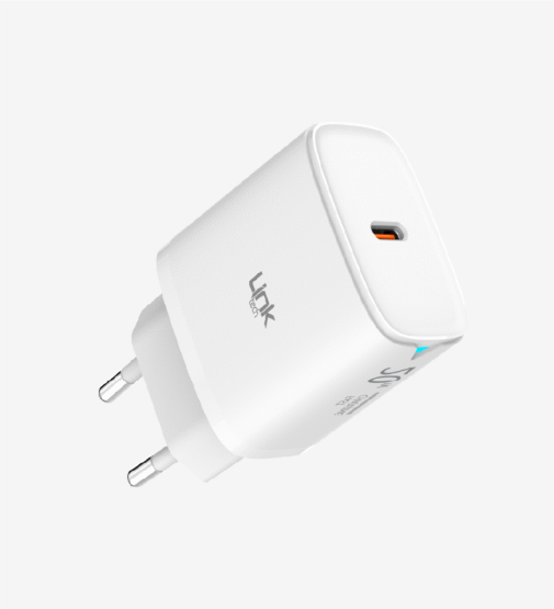 شاحن LinkTech C309 20W